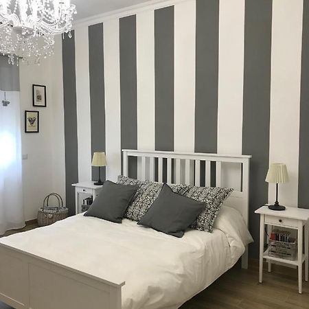 Appartamento Da Nonna Maria Roma Esterno foto
